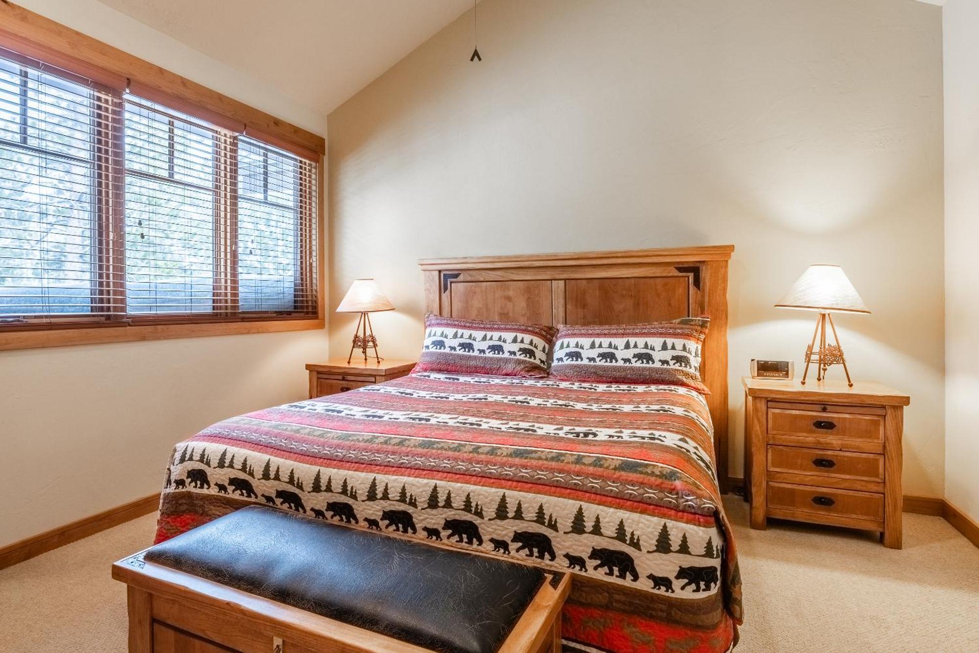 Upscale 4 Bed, 3 Bath At The Woodwinds With Amazing Mountain Views And Golf Course Access And Private Hot Tub And Garage Sleeps 10 Villa Mammoth Lakes Eksteriør bilde